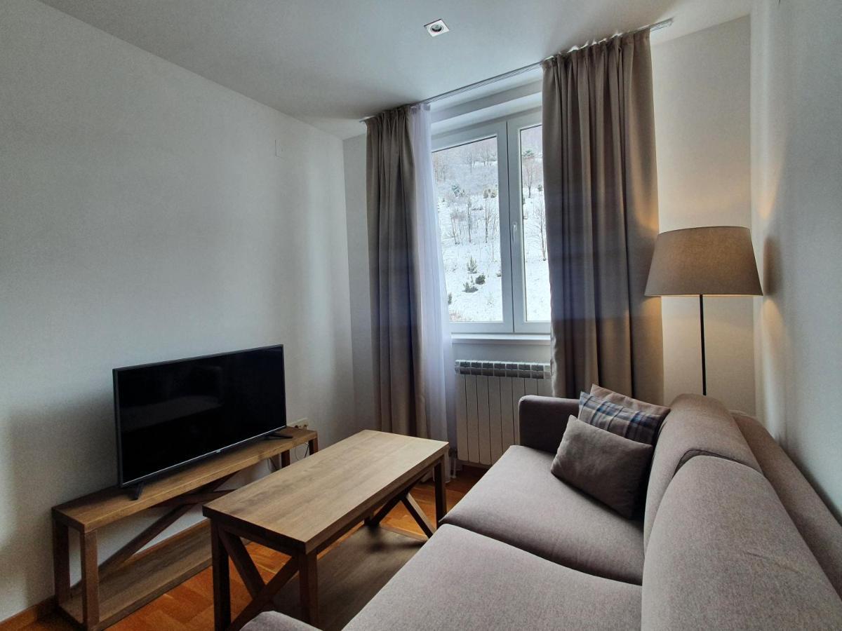 Planinsko Jutro - Brzece Centar Apartments, Kopaonik Kültér fotó