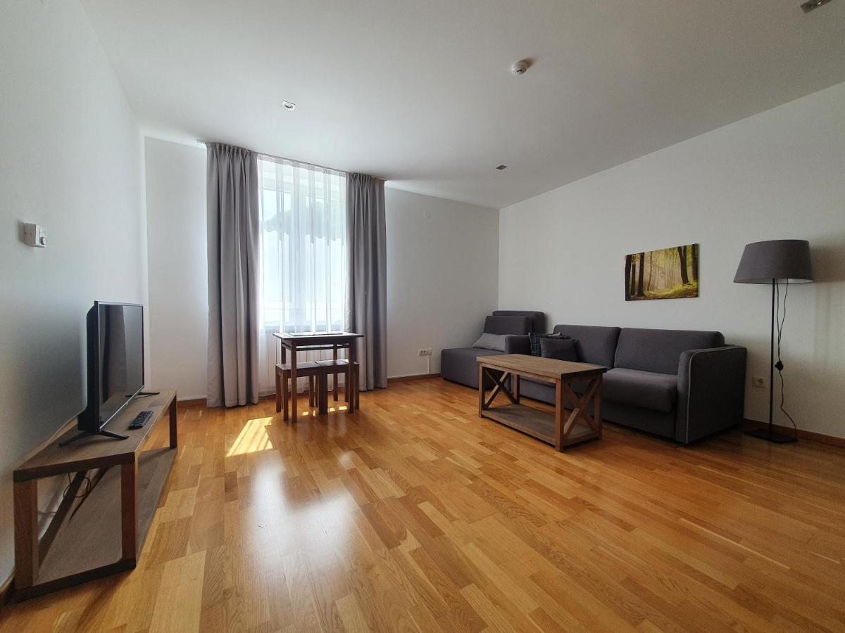 Planinsko Jutro - Brzece Centar Apartments, Kopaonik Kültér fotó