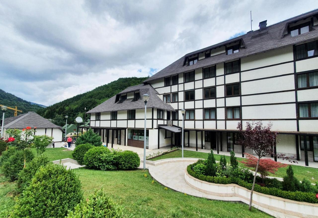 Planinsko Jutro - Brzece Centar Apartments, Kopaonik Kültér fotó